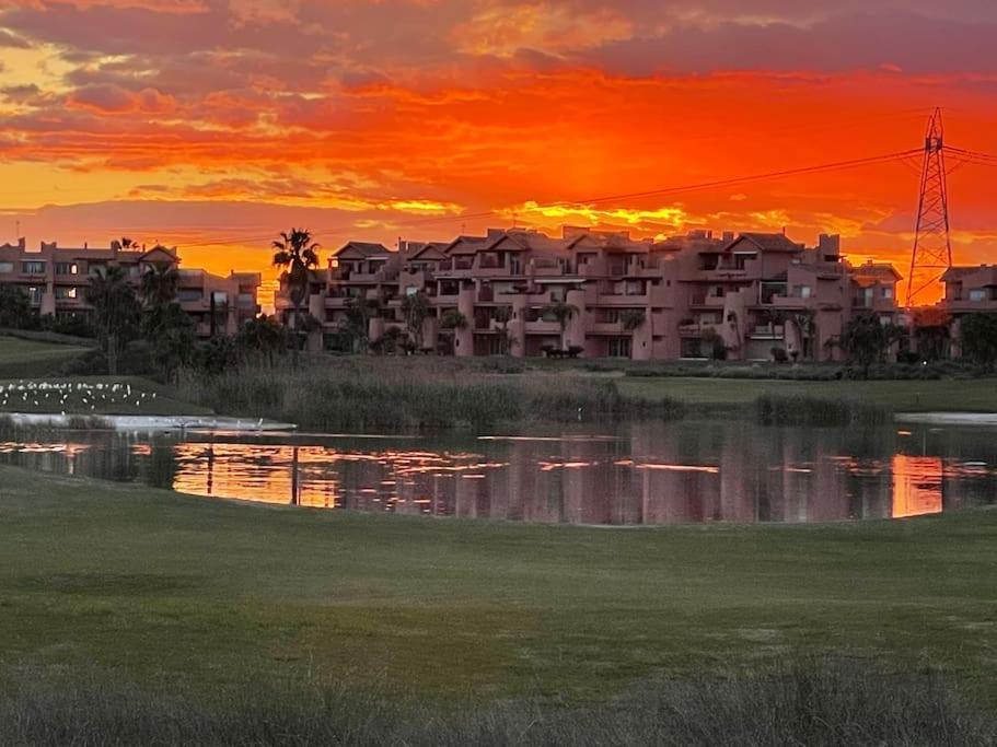Mar Menor Golf Resort, Luxury Sleeps 6, Lake Views Murcia Esterno foto