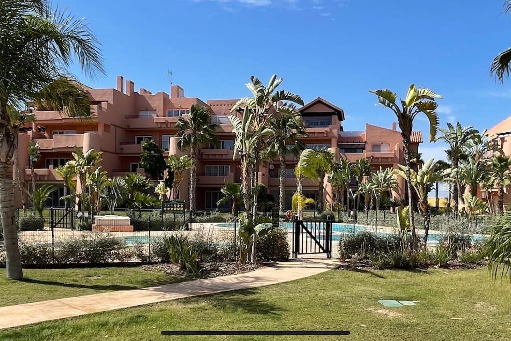 Mar Menor Golf Resort, Luxury Sleeps 6, Lake Views Murcia Esterno foto